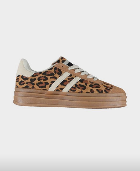 Sneaker stripe panter