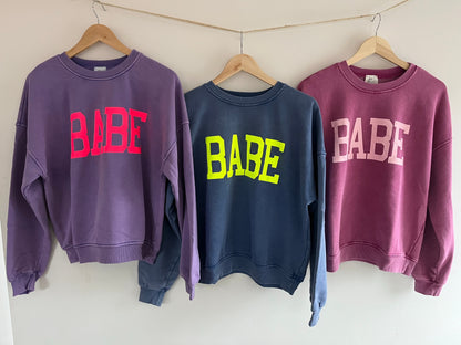 Babe sweater